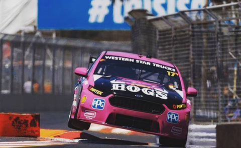 Hog’s Australia’s Steakhouse - Gold Coast Attractions 8