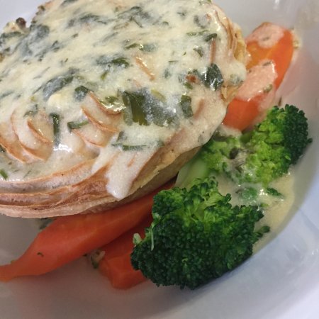 Pomegranate - Gold Coast Attractions 0