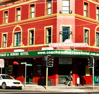 The Coach  Horses Hotel - Gold Coast Attractions