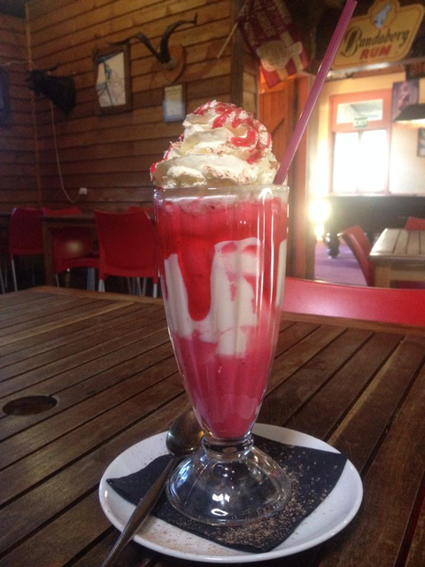 The Caves Country Pub - Gold Coast Attractions 3