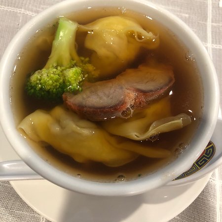 Dragon Gallery Chinese Restaurant - Gold Coast Attractions 0