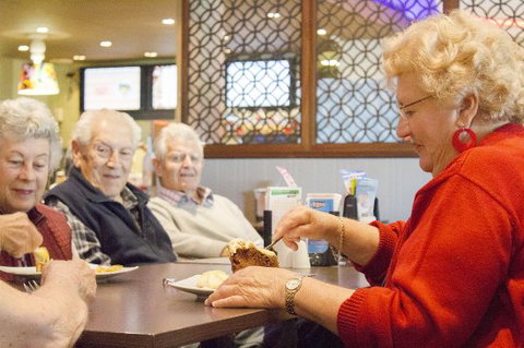 Tewantin-Noosa RSL & Citizens Memorial Club Inc - Gold Coast Attractions 0