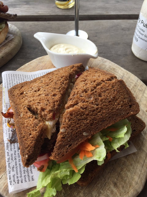 The Caves Country Pub - Gold Coast Attractions 10