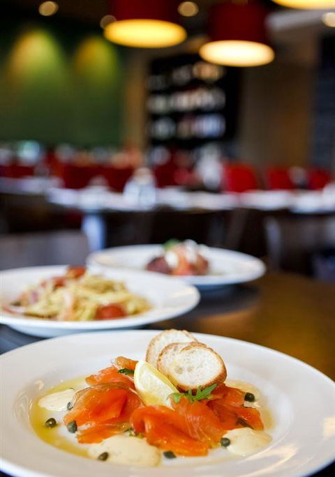 Schnitzel Encounter - Gold Coast Attractions 5