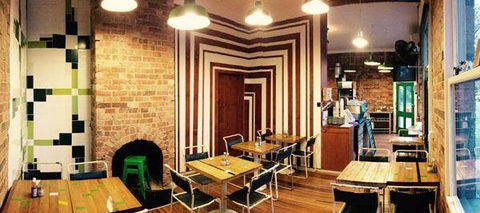 EAT LOVE PIZZA - Gold Coast Attractions 3
