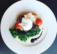 Outside The Square Cafe - Gold Coast Attractions