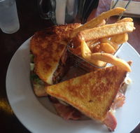 Three C's Cafe - Gold Coast Attractions