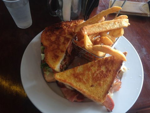 Three C's Cafe - Gold Coast Attractions 0