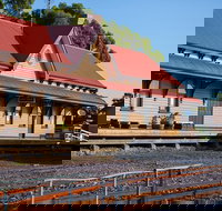 Tracks on Point - Gold Coast Attractions