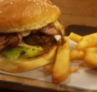 Bull Creek Tavern - Gold Coast Attractions