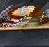 Capel Tavern - Gold Coast Attractions