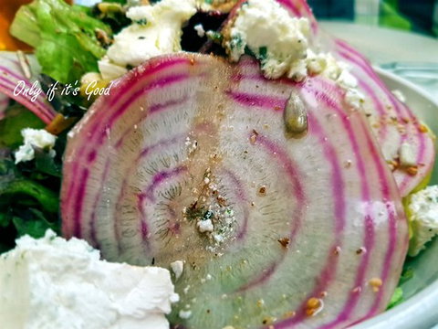 Thunderbird Kitchen - Gold Coast Attractions 0