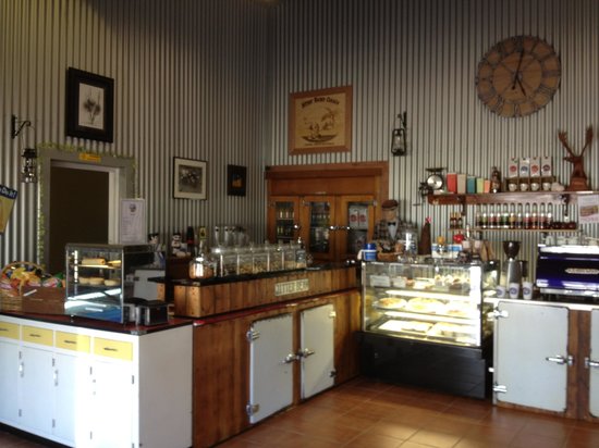 Lochiel SA Gold Coast Attractions