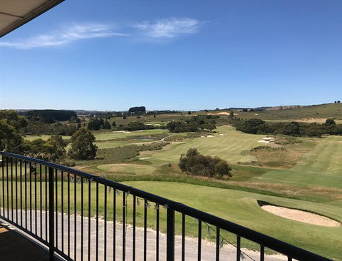 The Range Restaurant - Gold Coast Attractions 0