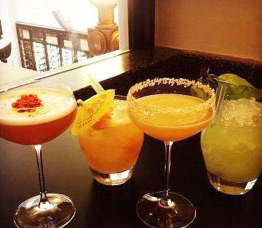 Apple Daily Bar & Eating House - Gold Coast Attractions 9