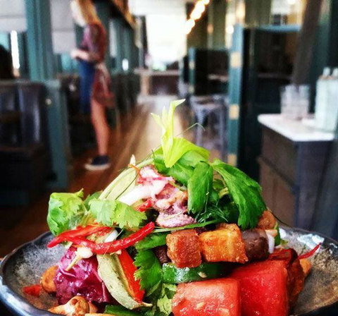 Apple Daily Bar & Eating House - Gold Coast Attractions 1