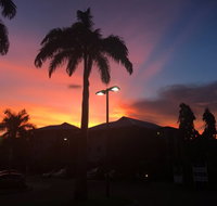 Blue Moon Grill - Gold Coast Attractions