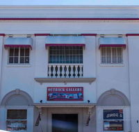 Outback Pics - Gold Coast Attractions