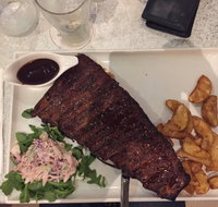 Trinity Beach Tavern - Gold Coast Attractions