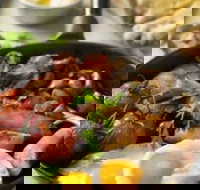 Cooloola Cove Cafe and Bakery - Gold Coast Attractions