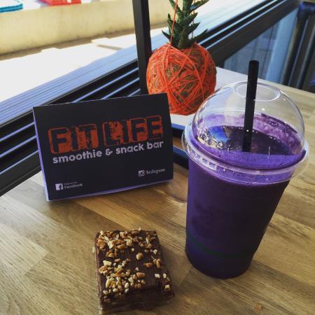 Fit Life Smoothie N Snackbar - Gold Coast Attractions 0
