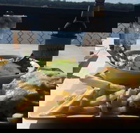 Tin Can Bay Yacht Club Inc - Gold Coast Attractions