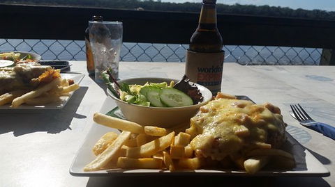 Tin Can Bay Yacht Club Inc - Gold Coast Attractions 0