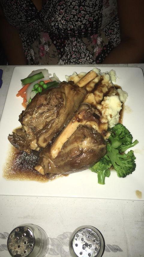 Tin Can Bay Yacht Club Inc - Gold Coast Attractions 2