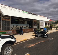 Snows BakeryAlpha Queensland - Gold Coast Attractions