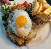 The Home Hotel Bistro - Gold Coast Attractions