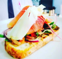 Springs Bistro - Gold Coast Attractions