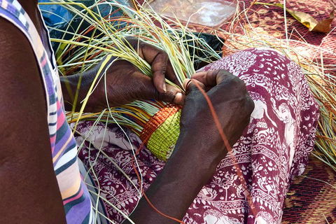 Gay-Wu Woman's 5 Day Yolngu Homeland Tour - Gold Coast Attractions 4