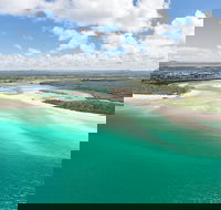 Deluxe Seaplane Tour Noosa to Glasshouse Adventure for 2 with Photobook - Gold Coast Attractions