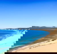 Kayak with Dolphins and 4WD Great Beach Drive Day Trip from Noosa - Gold Coast Attractions