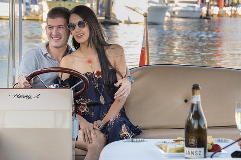 2-Hour Self-Drive Boat Hire On The Yarra River - Gold Coast Attractions 5