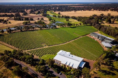 Busselton Jetty + Train Ride + Winery + Scenic Drive Full Day Tour - Gold Coast Attractions 3