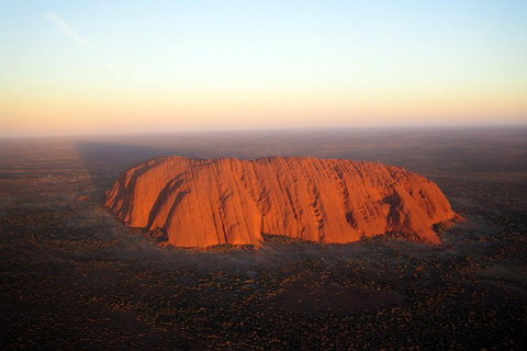 Scenic Flight: Uluru Rock Blast - Gold Coast Attractions 1