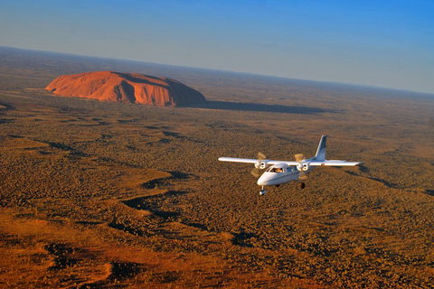 Scenic Flight: Uluru Rock Blast - Gold Coast Attractions 3