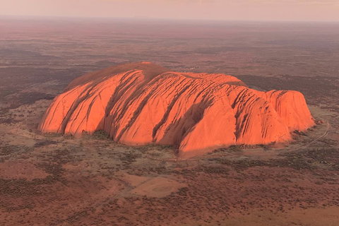 Scenic Flight: Uluru & Kata Tjuta - Gold Coast Attractions 2