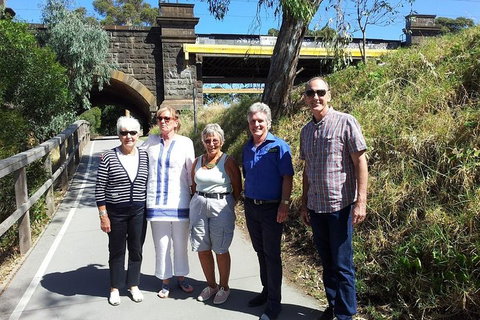 Melbourne City Tour: Lifestyle Of The Rich And Famous - Gold Coast Attractions 1