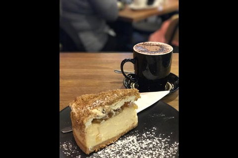 Adelaide City Highlights With Hahndorf And Mt. Lofty - Gold Coast Attractions 1