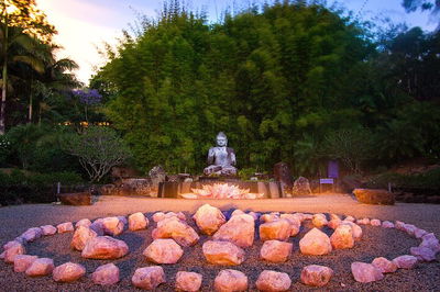 Byron Bay and the Crystal Castle Day Tour from Gold Coast