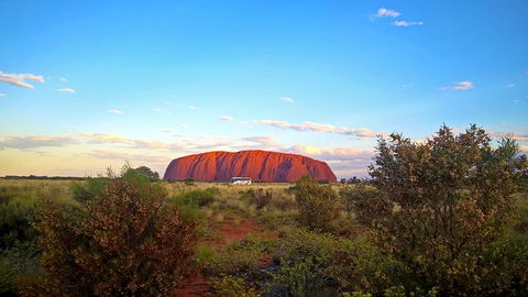 Uluru (Ayers Rock) Sunset Tour - Gold Coast Attractions 2