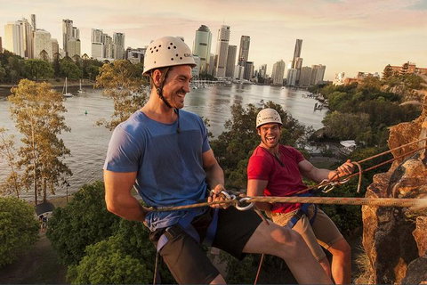 Abseiling The Kangaroo Point Cliffs In Brisbane - Gold Coast Attractions 5