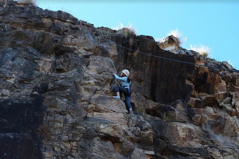 Rock Climbing At The Kangaroo Point Cliffs In Brisbane - Gold Coast Attractions 5