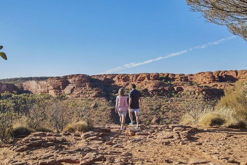 The Amazing Kings Canyon: 4-Hours Walking Tour And Hike - Gold Coast Attractions 0