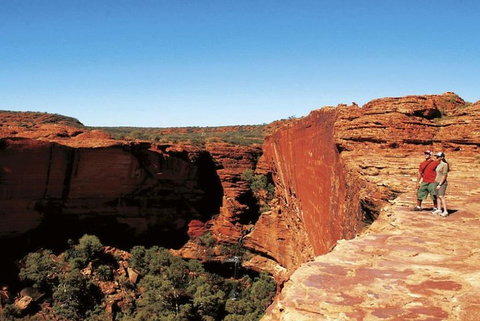 The Amazing Kings Canyon: 4-Hours Walking Tour And Hike - Gold Coast Attractions 1