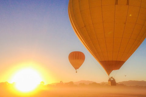 Hot Air Ballooning Tour From Northern Beaches Near Cairns - Gold Coast Attractions 1