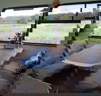 Beer Barons and Spirit Lords Half-Day Tour in Byron with Lunch