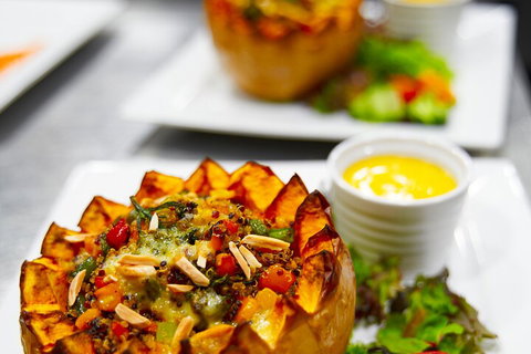 Spirit Of Melbourne Dinner Cruise - Gold Coast Attractions 2